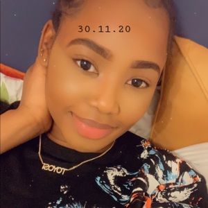 Meet your Posher, Toyosi